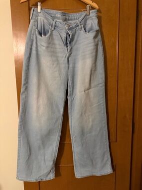 Old Navy Light Blue Wide-Leg Jeans